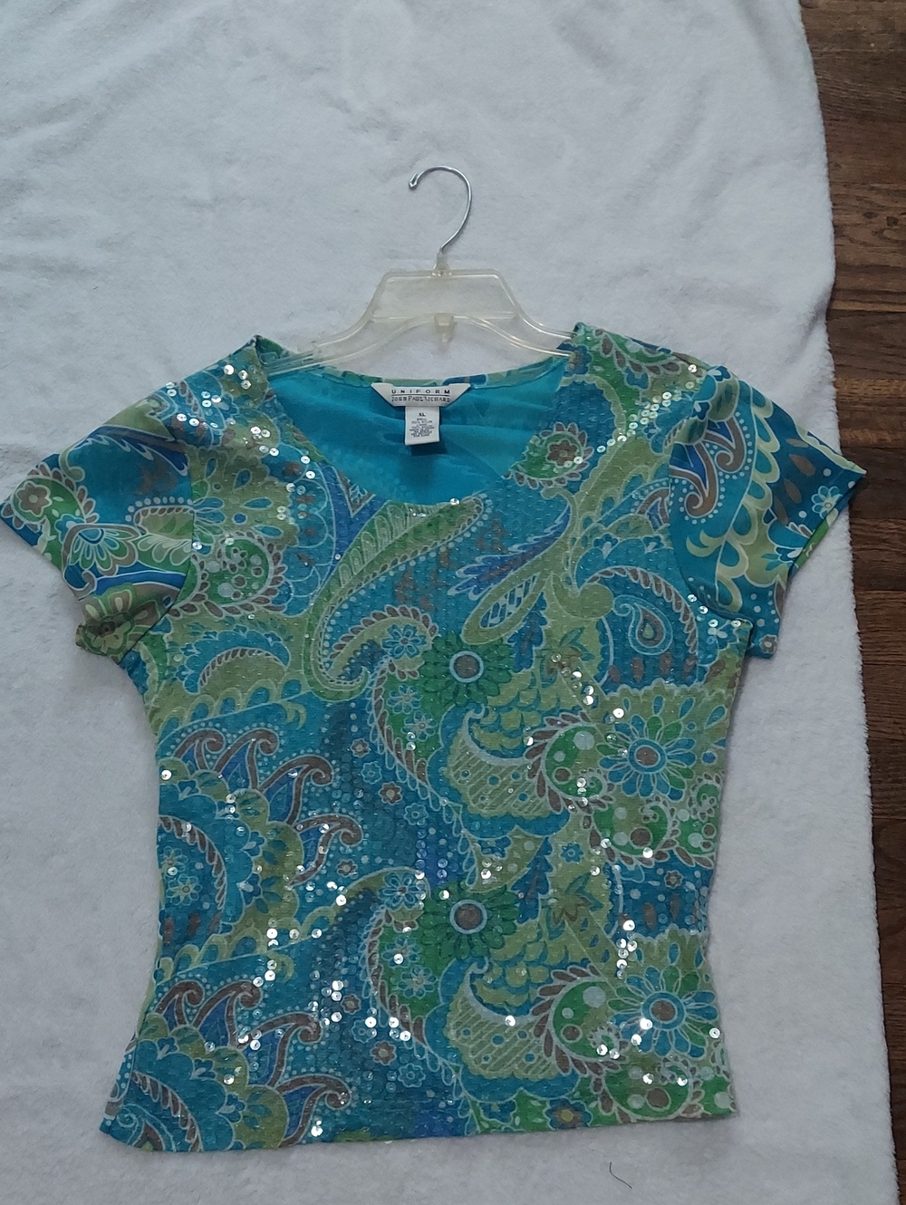 5 for $10 M&M JohnPaulRichard Turquoise and Green Paisley Sequin Top